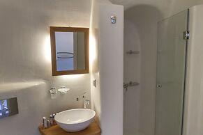 La Perla Villas and Suites - Adults Only