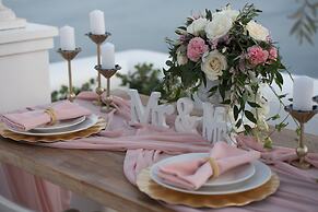 La Perla Villas and Suites - Adults Only