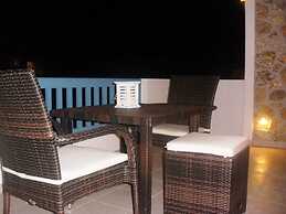 Blue Harmony Apartments