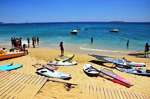 Blue Harmony Apartments