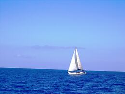 Blue Harmony Apartments