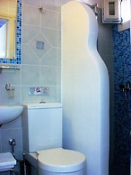 Blue Harmony Apartments