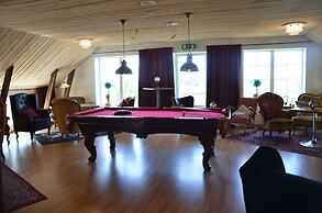 Lanthotell Lögnäs Gård