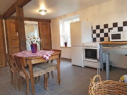 Lanthotell Lögnäs Gård