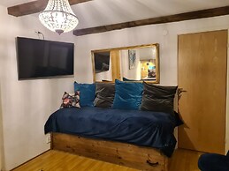 Lanthotell Lögnäs Gård