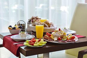 Royal Club Hotel