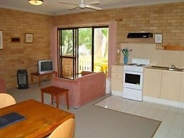 Noosa Yallambee Holiday Apartments