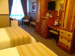 Turnberry Boutique Hotel