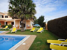 Canavial I & II Apartments