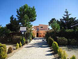 Canavial I & II Apartments