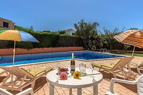 Canavial I & II Apartments