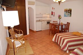 Canavial I & II Apartments