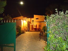 Canavial I & II Apartments