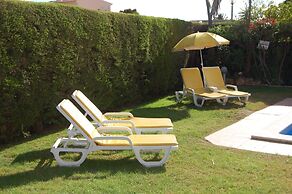 Canavial I & II Apartments