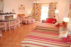 Canavial I & II Apartments