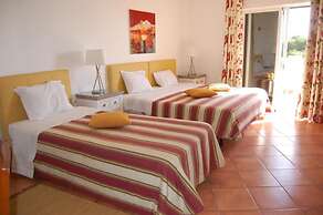 Canavial I & II Apartments