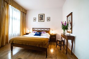 Hornigold w Zielonej Kamienicy