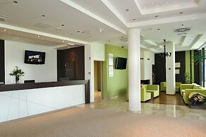 Lambergh Château & Hotel