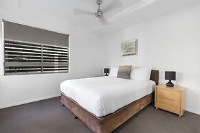 Beaches on Lammermoor Apartments