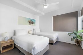 Beaches on Lammermoor Apartments