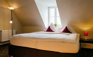 Hotel My Place