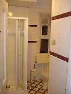 Masslink Guest House