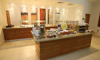 Crowne Plaza Reading