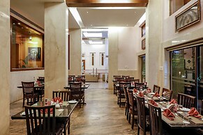 Dewdrop Le Seasons Beach Resort