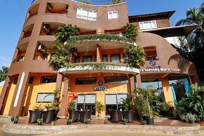 Dewdrop Le Seasons Beach Resort