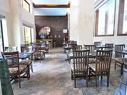 Dewdrop Le Seasons Beach Resort