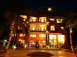 Dewdrop Le Seasons Beach Resort