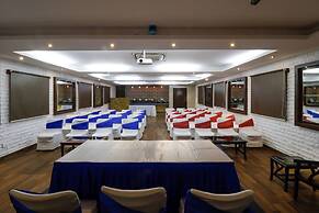 Dewdrop Le Seasons Beach Resort