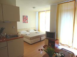 Rainbow 2 Holiday Complex