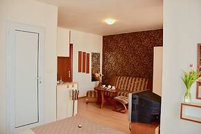 Rainbow 2 Holiday Complex