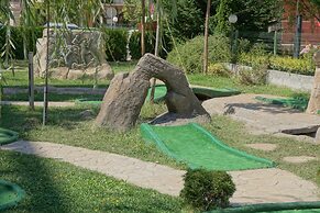 Rainbow 2 Holiday Complex