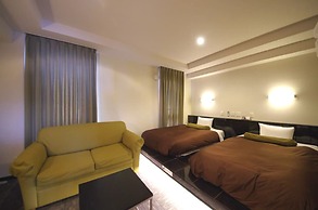 Urbain Hiroshima Executive