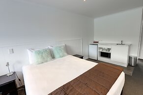 Marsden Lake Resort Central Otago