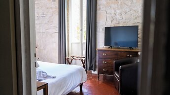 Les Cèdres