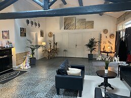 Hotel L'Escale des Alpilles