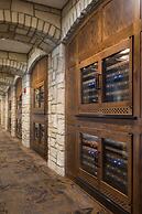 The Oread Lawrence, Tapestry Collection by Hilton