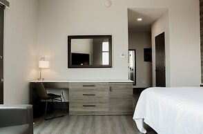 The Oread Lawrence, Tapestry Collection by Hilton