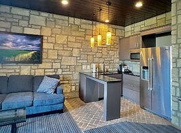 The Oread Lawrence, Tapestry Collection by Hilton