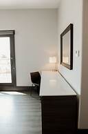 The Oread Lawrence, Tapestry Collection by Hilton