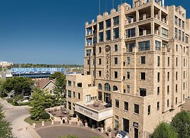 The Oread Lawrence, Tapestry Collection by Hilton