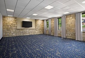 The Oread Lawrence, Tapestry Collection by Hilton