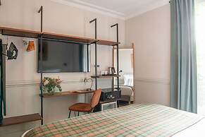 Hotel de la Porte Dorée