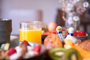 Hotel de la Porte Dorée