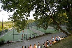 Hu Norcenni Girasole Village