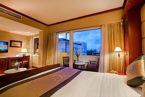 Conifer Boutique Hotel