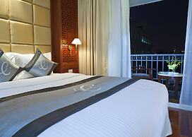 Conifer Boutique Hotel